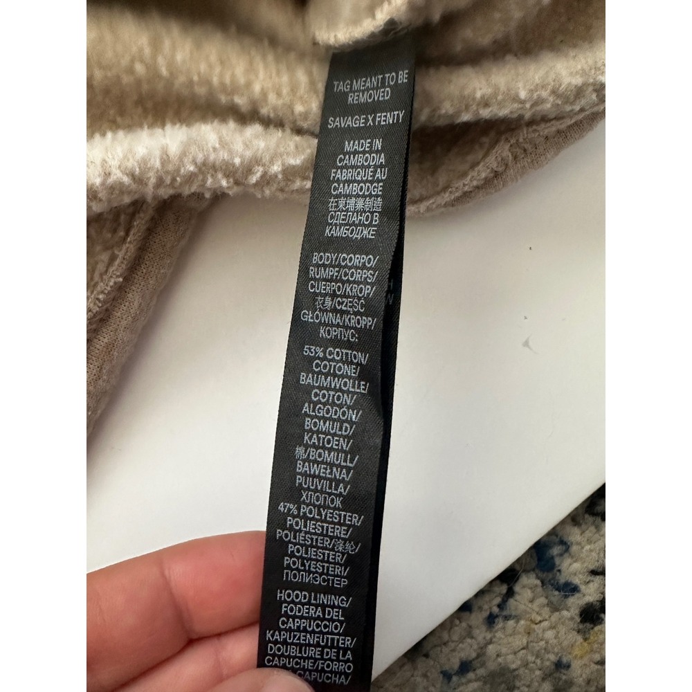Savage X Fenty Cropped Hoodie Oatmeal Heather Beige Drawstring Pullover‎ Medium - Picture 4 of 5